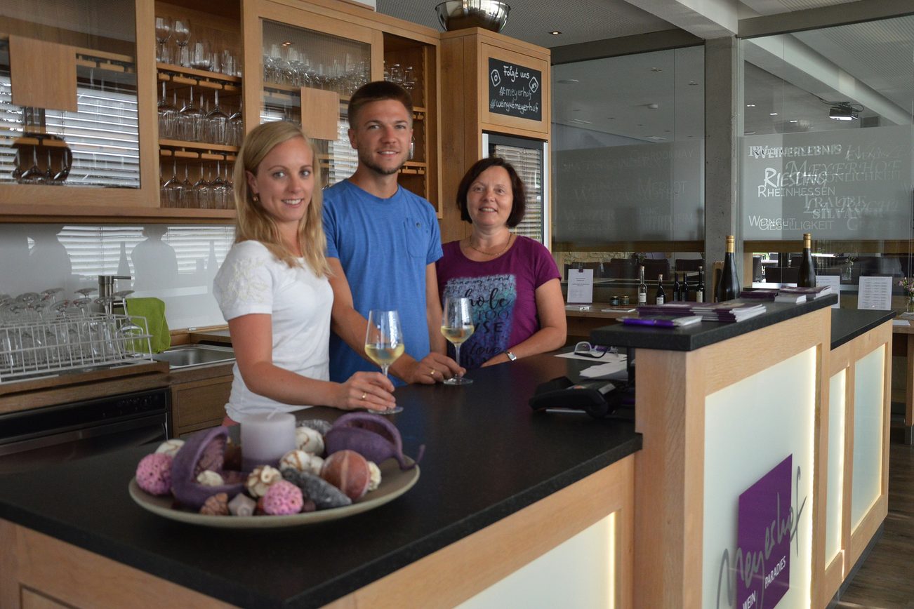 Alina and Sebastian Engel with Daniela Hammer