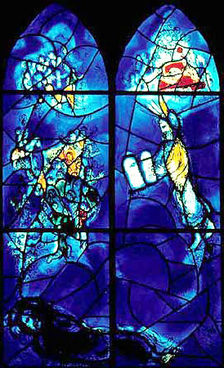 Chagall-Fenster: Jakobs Traum/Mose bringt dem Volk das Gesetz