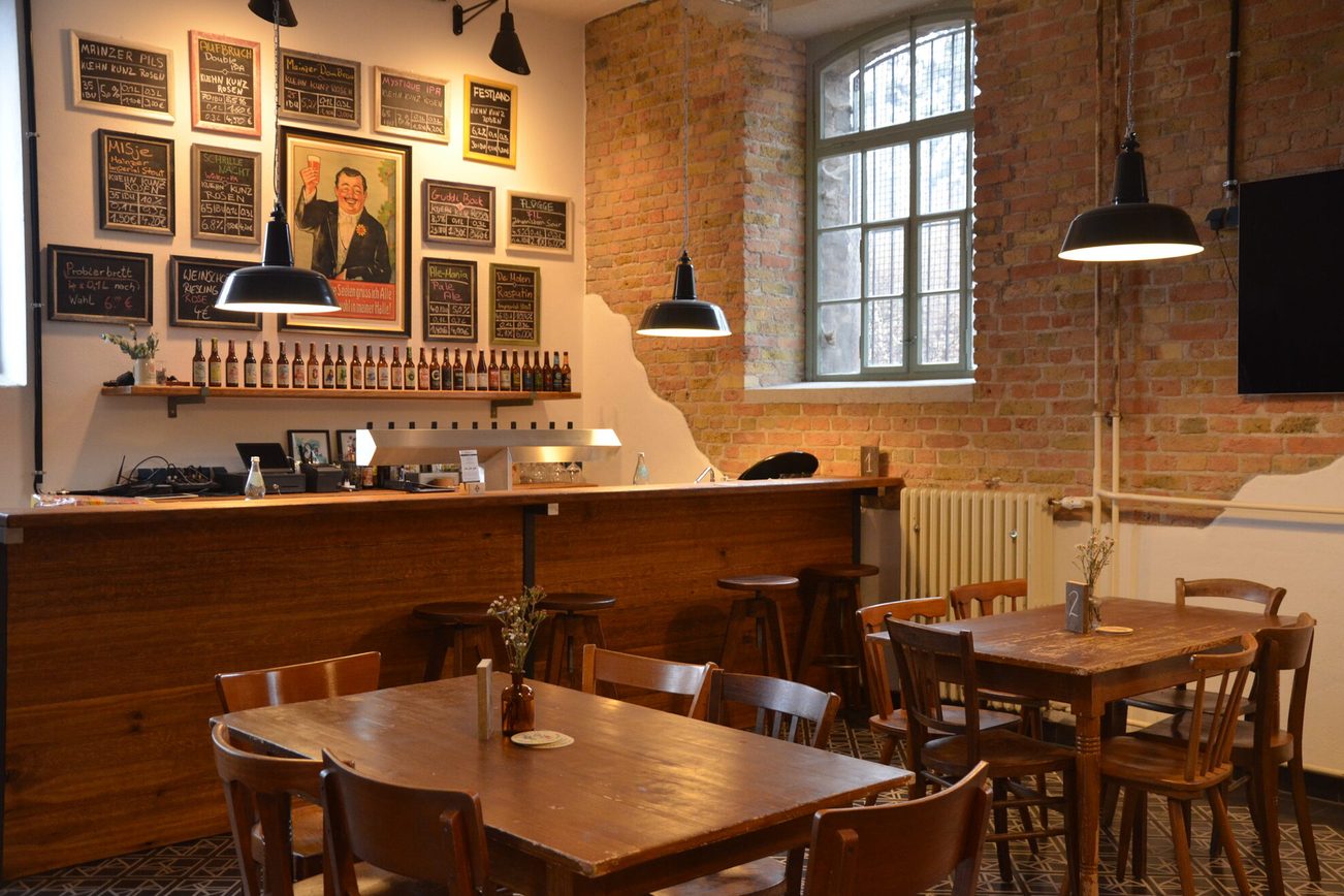 Taproom del birrificio Kuehn Kunz Rosen