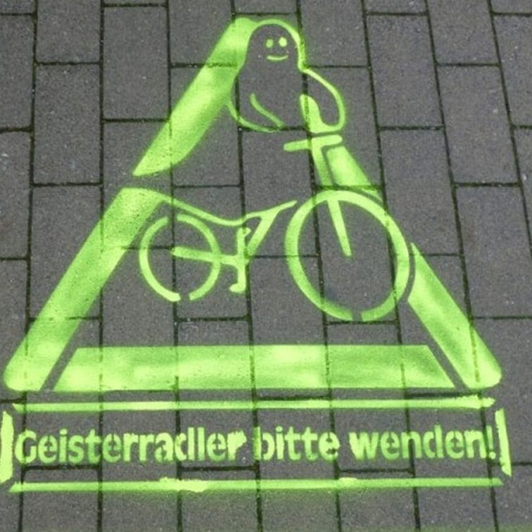 Piktogramm Geist auf Fahrrad