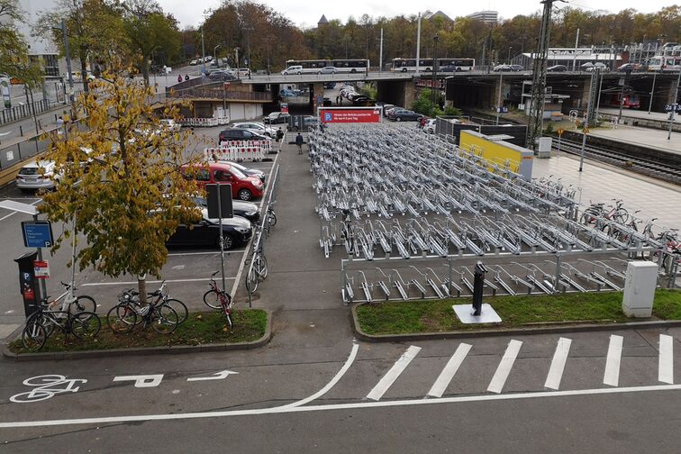 Bike+Ride - Anlagen an Gleis 1