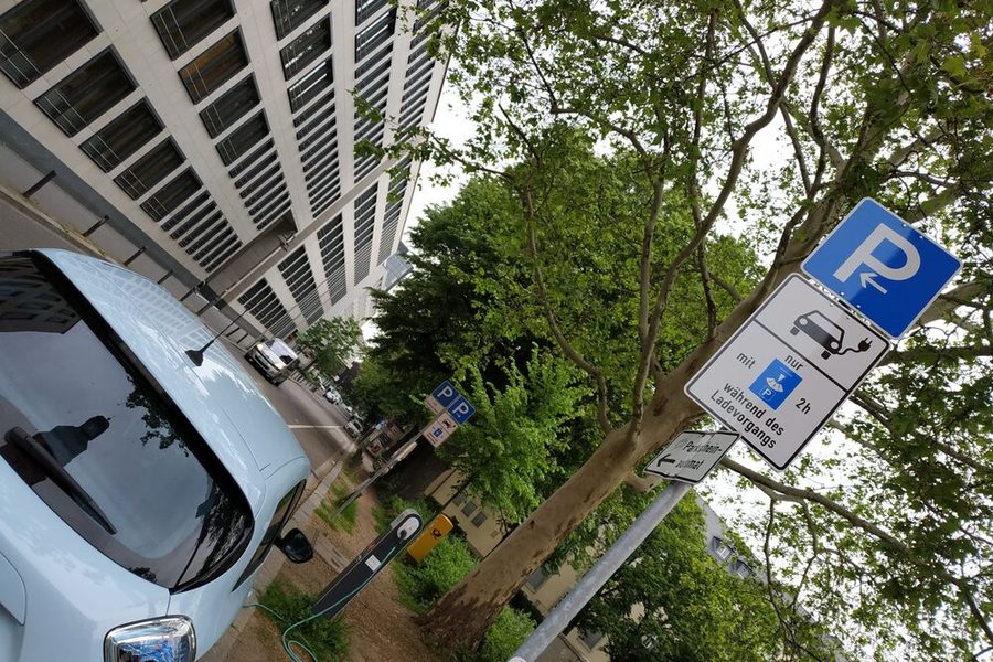 Signalisation des bornes de recharge électrique