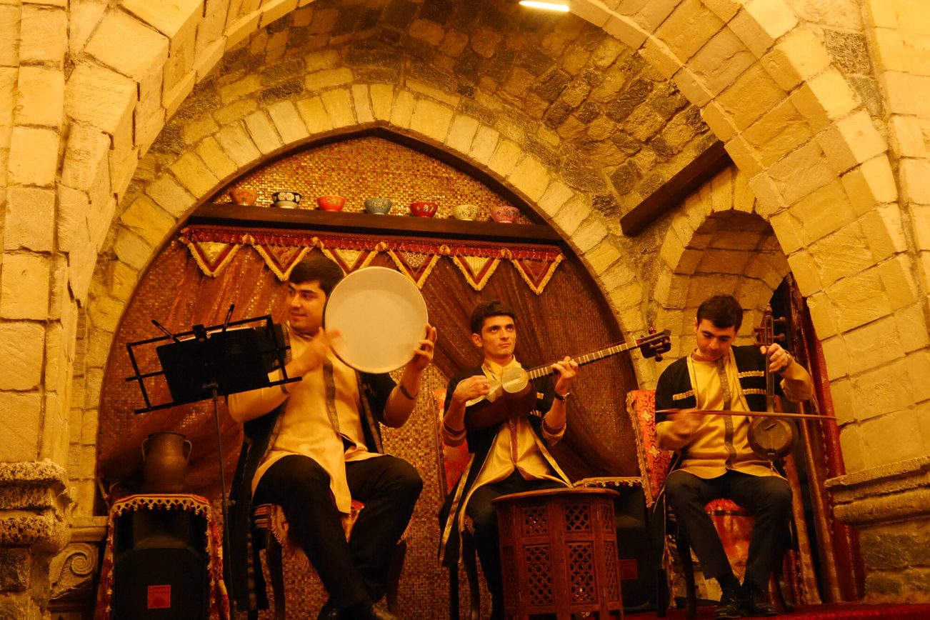 Muğam Müzik