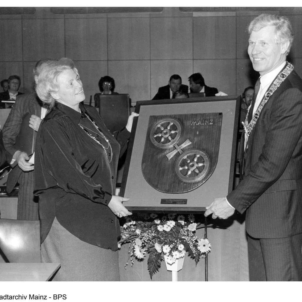 Foundation of the town twinning in 1988