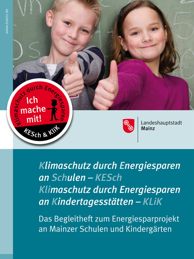 Titelbild der Broschüre KESch und KLiK Mainz zwei Kinder halten den Daumen hoch
