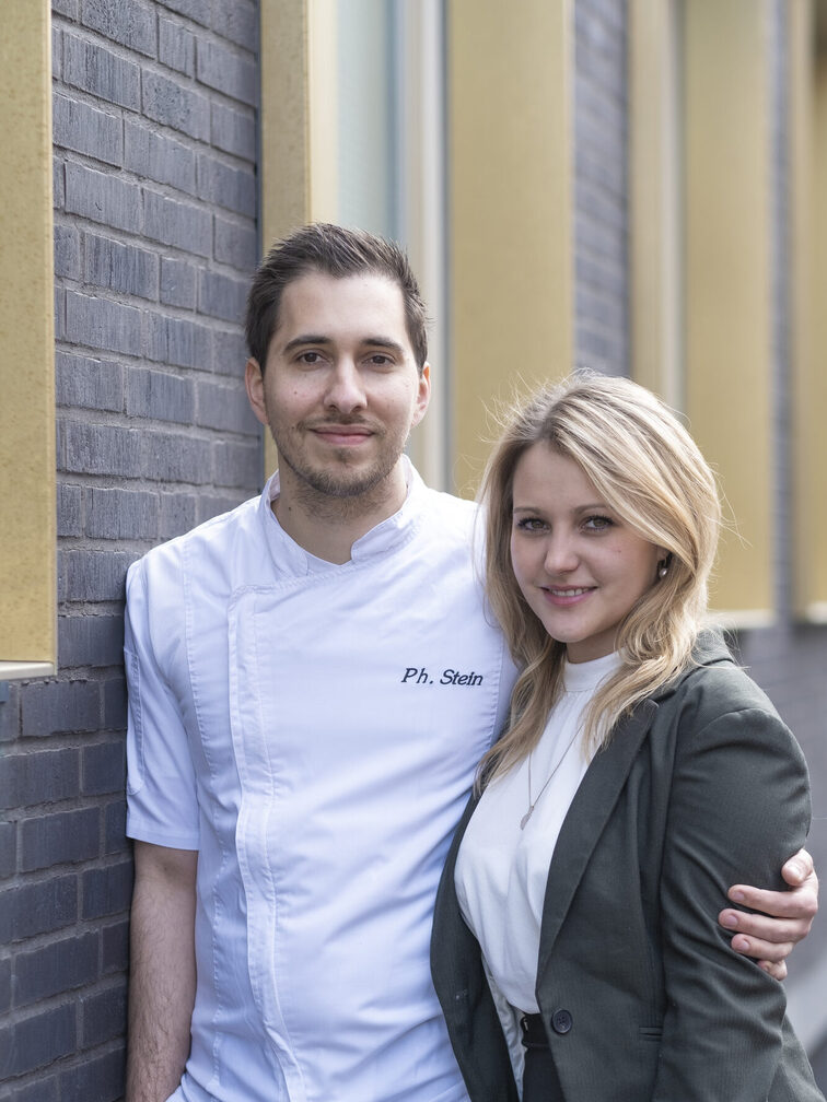 Zu sehen sind Philipp und Alina Stein.