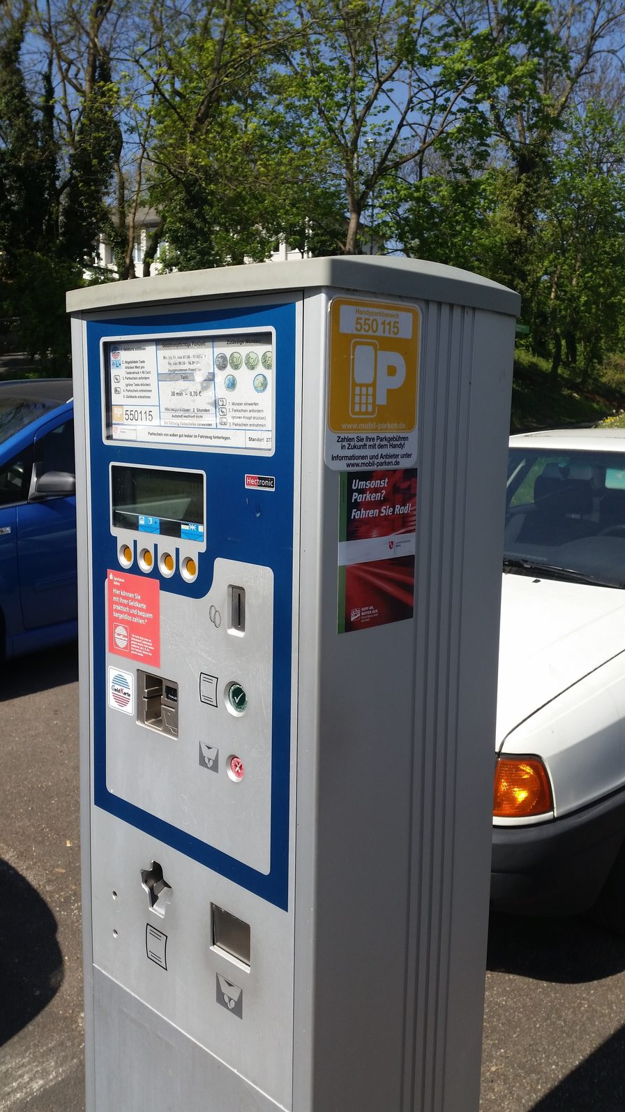Parken auf der Straße Landeshauptstadt Mainz
