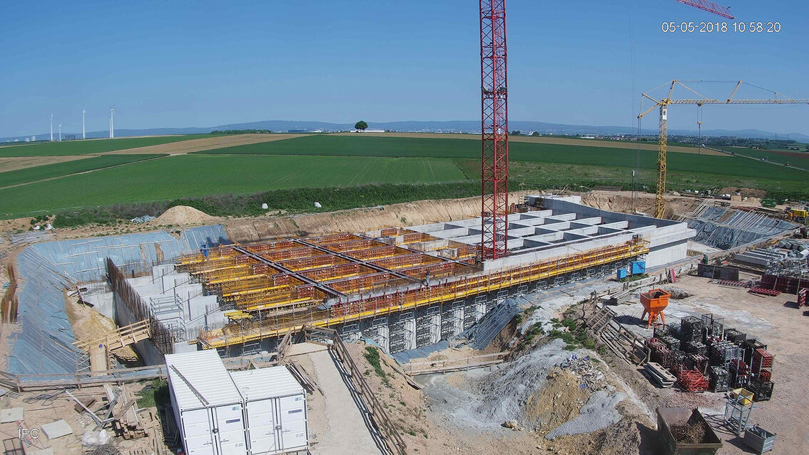 Neubau Regenrückhaltebecken Ebersheim Mai 2018