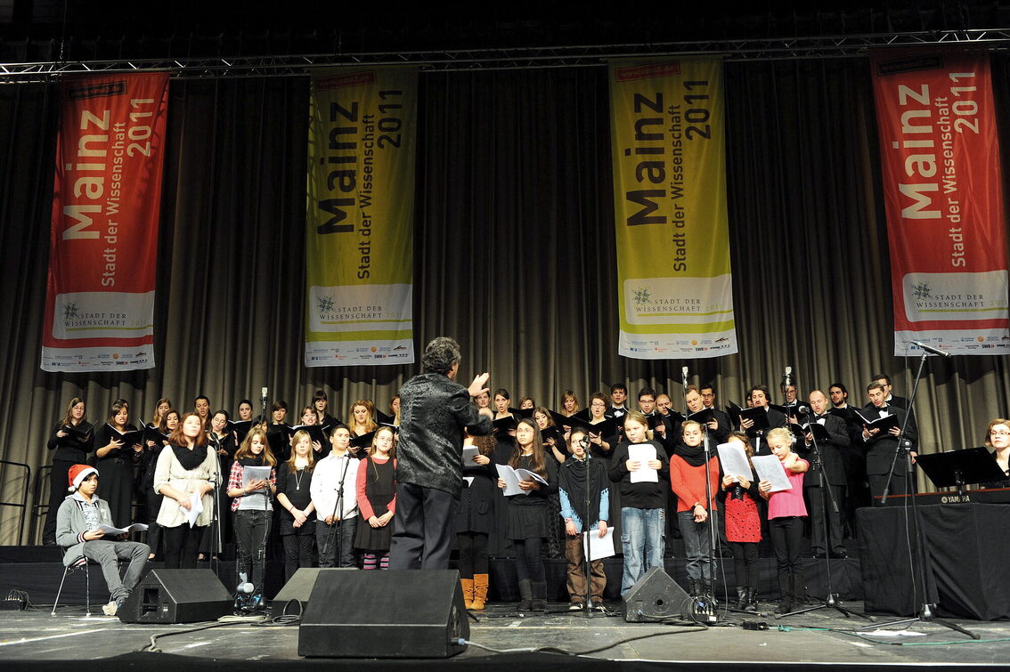 Singende Kinder des Projekts "Chorpädagogik als Sozialarbeit"