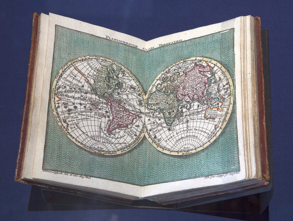 Tobias Lobeck /Tobias Lotter: World map in small format (Augsburg 1747)
