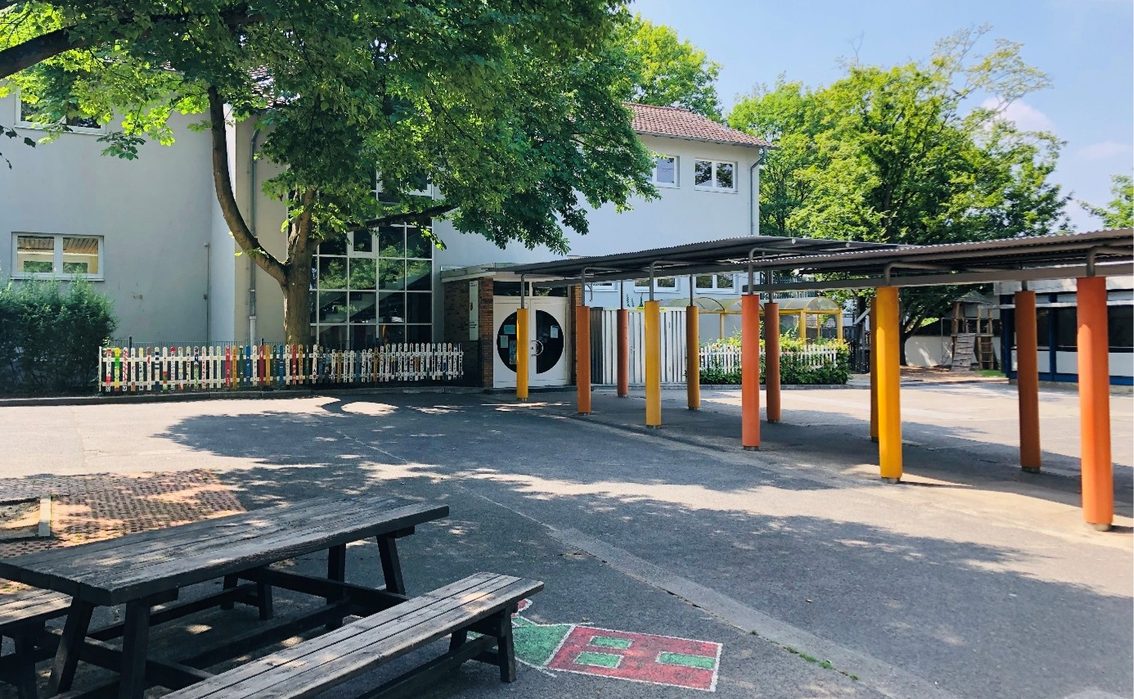 Außenansicht der Grundschule Marienborn