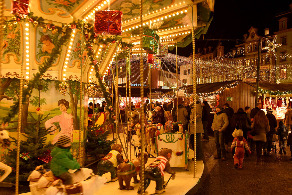 Nostalgisches Kinderkarussell