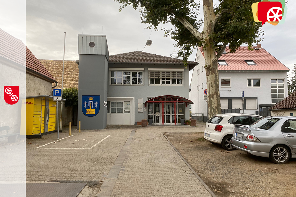 Foto vom Vorplatz der Ortsverwaltung in Marienborn