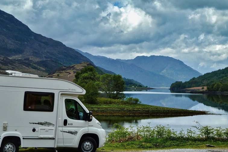 Camping: Unterwegs in der Natur