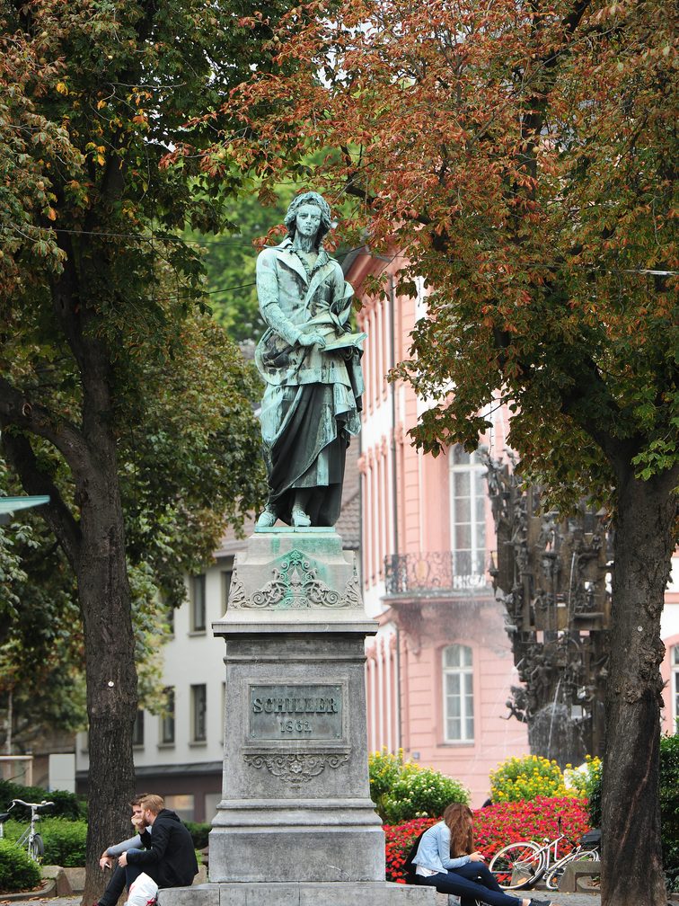 Schillerdenkmal