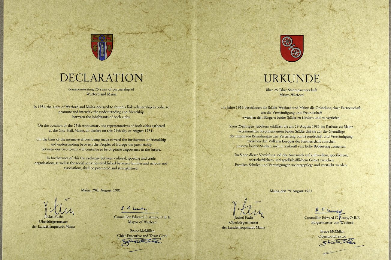 Mainz-Watford Sister City Agreement, 1981