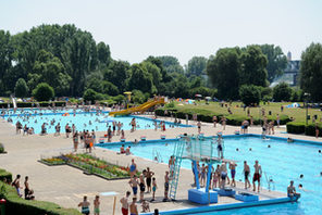 Maaraue Schwimmbad © Landeshauptstadt Mainz