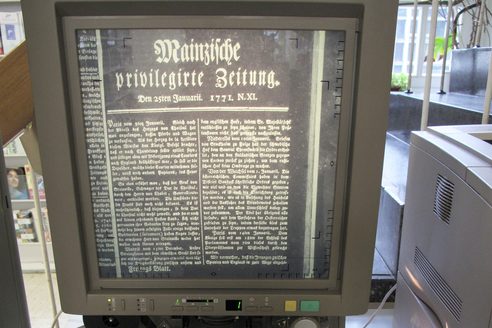 Skaner mikrofilmów