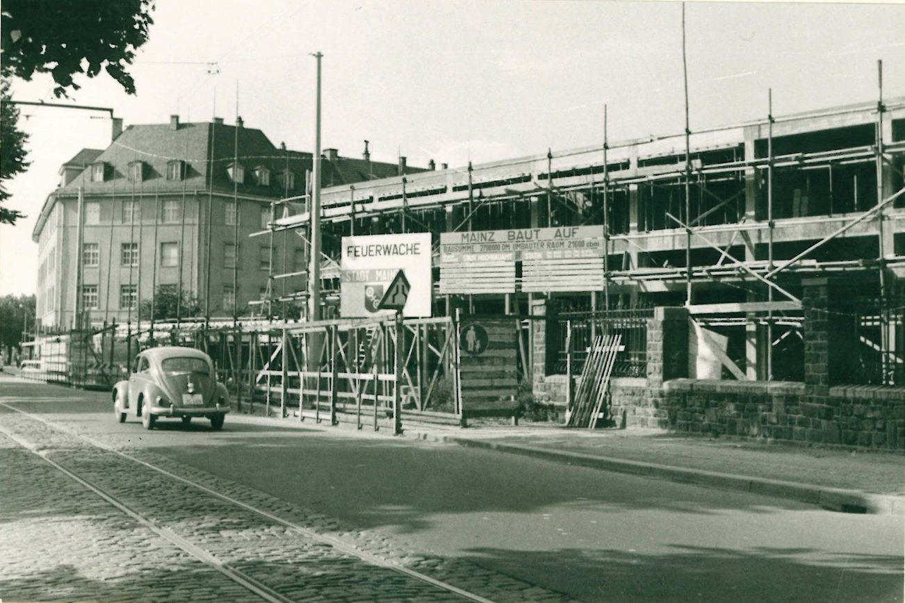 Costruzione della stazione dei vigili del fuoco di Barbarossaring