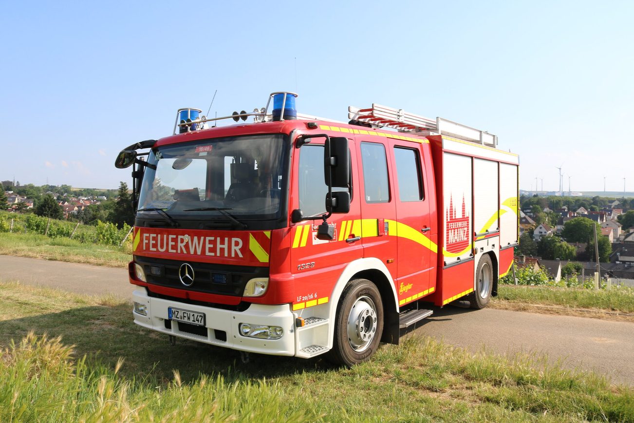 Photo du LF 20/16 des pompiers volontaires de Hechtsheim.