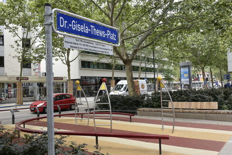 Der Dr.-Gisela-Thews-Platz in der Großen Langgasse