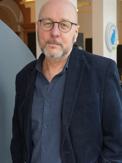 Dr. Bernd Herkner