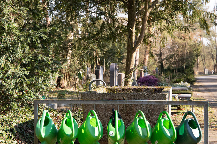Der Frühling ist da: Die Friedhofsbrunnen werden wieder angestellt.