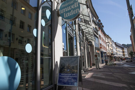 Das Bild zeigt den Umweltladen in der Steingasse