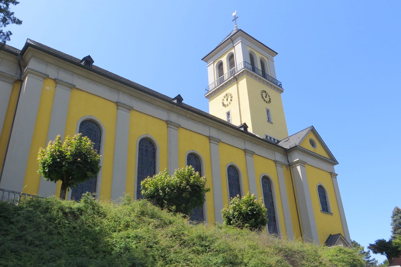 Iglesia católica de Weisenau