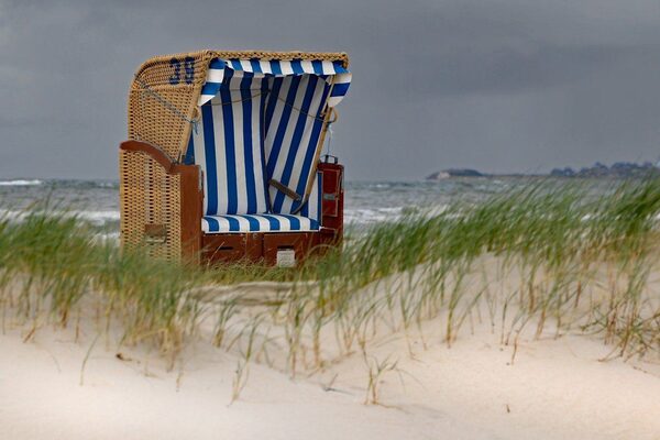 Bildmotiv Strandkorb Thema des Monats Öff Bücherei AS © pixabay